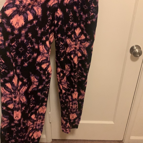 INC Women’s flowy Romper - Picture 3 of 4